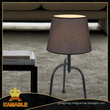 New Modern Decorative Hotel Bedside Table Lamp (GT8379-1)